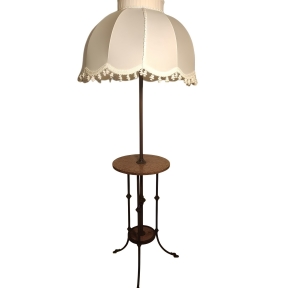 Антикварный торшер с мраморным столиком